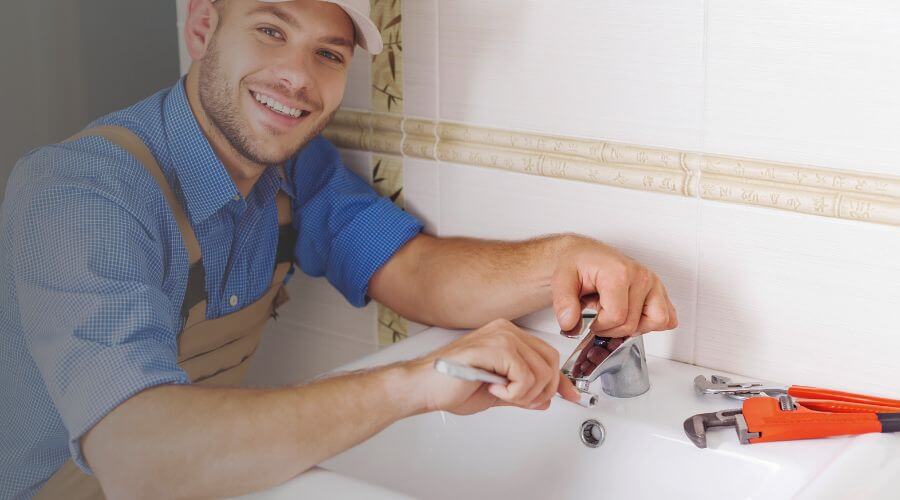 Faucet cartridge replacement in Whiting, IA